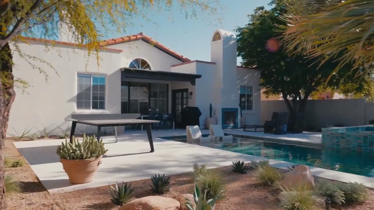 Freshly painted Tucson home exterior by Pro Finish